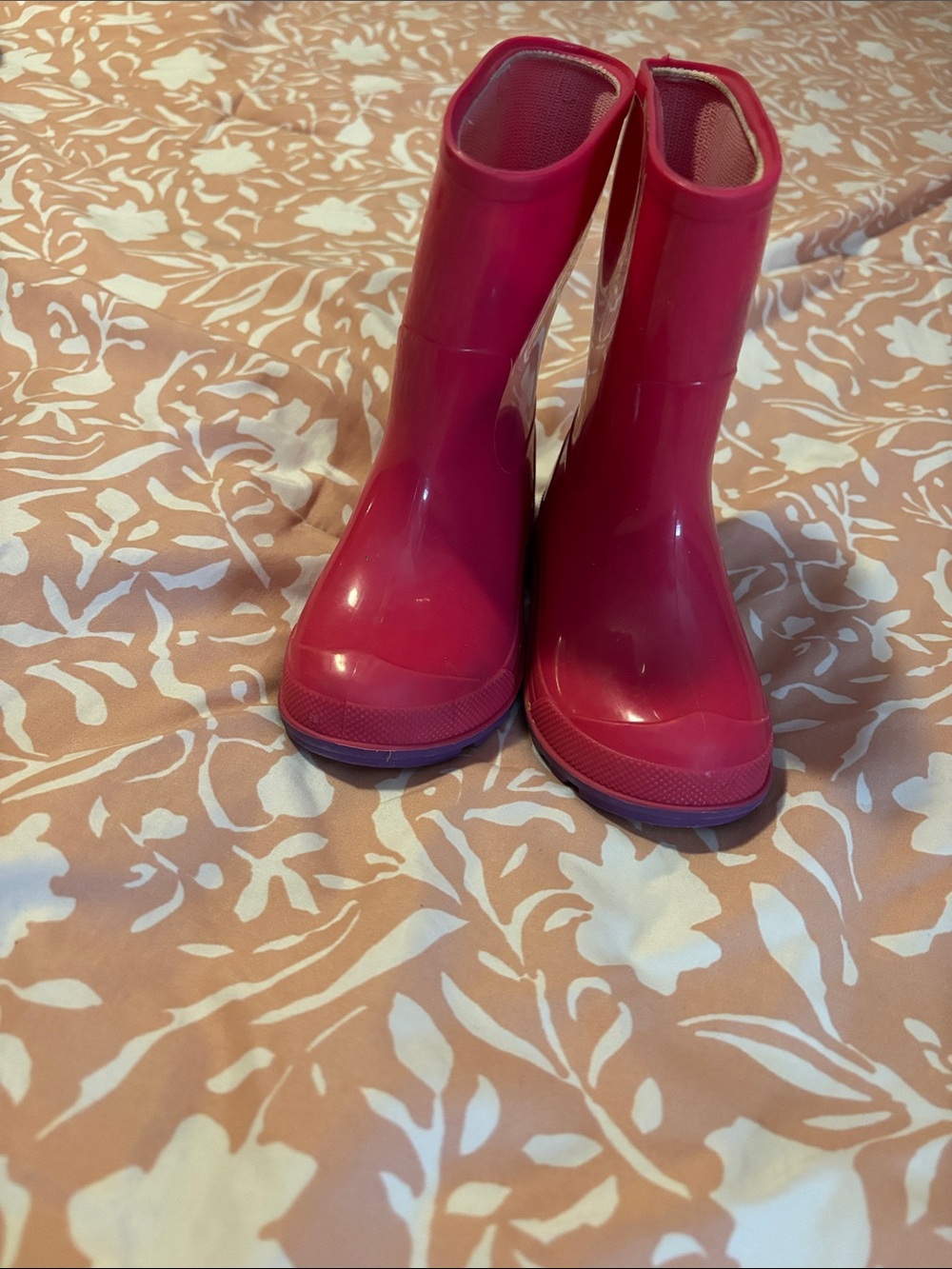 Source Unknown Girls Fuchsia Waterproof Rain Boots